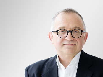 Dr. Markus Schneider