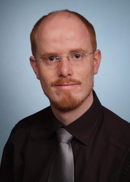 Dr. Thomas Schneider
